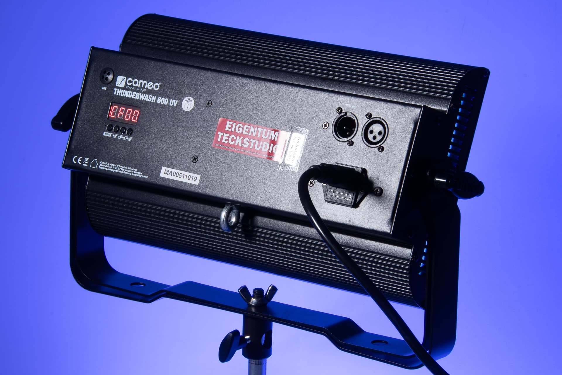 Cameo Thunderwash 600 UV